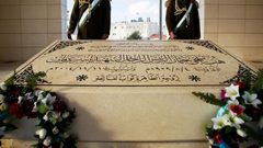 عضو كنيست تدعو لمراقبة معلمين زاروا ضريح الشهيد ياسر عرفات