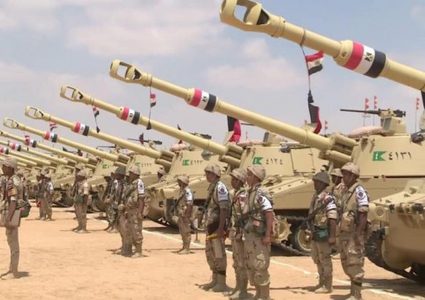 الجيش المصري يصدر بيانا بعد مقتل اثنين من جنوده