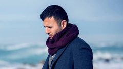 حمزة نمرة يبحث عن قبر أمه المتوفية منذ 30 عاما بالرياض