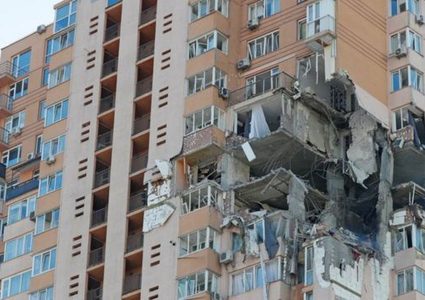 روسيا تعلن وقف إطلاق النار وتوفير ممرات انسانية