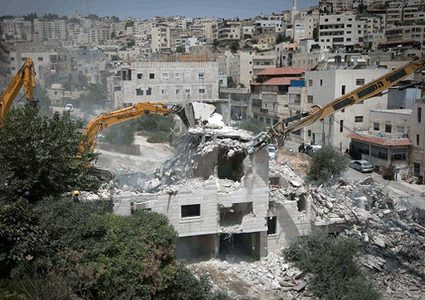 الحكومة البريطانية "نواصل حث اسرائيل على وقف سياسة هدم ومصادرة الاراضي: