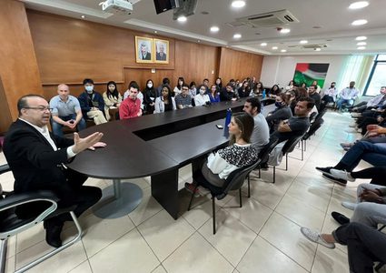 القواسمي: إزدواجية المعايير في الإنسانية والعدالة "نفاق سياسي"