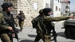 إصابات بالرصاص خلال اقتحام مراسم تأبين الشهيد أبو عفيفة بجامعة خضوري بالخليل