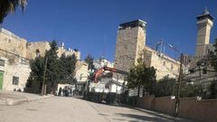 الاحتلال ينفذ أعمال حفر وبناء في محيط الحرم الإبراهيمي في الخليل