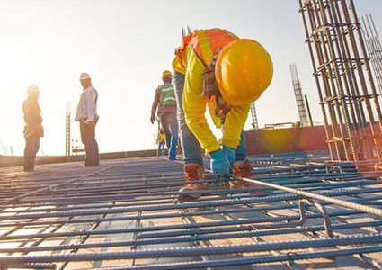 تشكيل لجنة لدراسة تأثير ارتفاع أسعار المواد الإنشائية عالميا على قطاع المقاولات