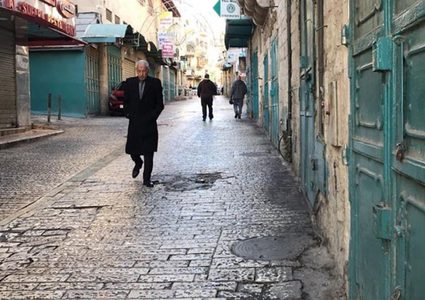 إضراب شامل في جبل المكبر احتجاجًا على هدم المنازل