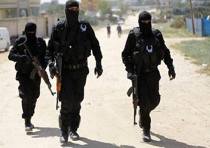 حقوقيون بغزة يطالبون "حماس" بالتراجع عن الاستيلاء على "أرض المندوب"