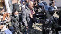 نشطاء يجبرون مستوطنين على إخلاء أرض حاولوا الاستيلاء عليها غرب بيت لحم