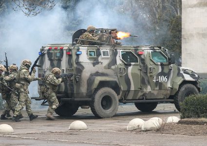 أوكرانيا تلجأ للذكاء الاصطناعي.. لكشف المتسللين الروس