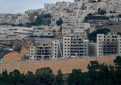 مخطط إسرائيلي لهدم جزء كبير من قرية المالحة لبناء 1050 وحدة استيطانية