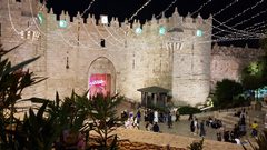 الاحتلال يزعم اعتقال خلية خططت لاشعال الوضع في القدس خلال رمضان