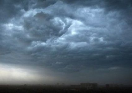 حالة الطقس: أجواء غائمة جزئيا وشديدة البرودة