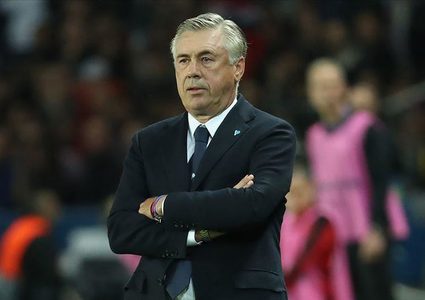 أنشيلوتي يعلن غياب كريم بنزيما عن الكلاسيكو