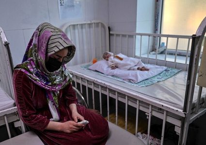 أفغانستان: وفاة 323 طفلا بسبب سوء التغذية منذ بداية العام