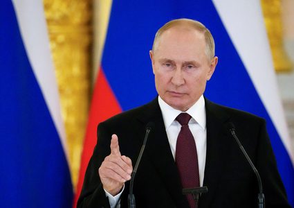 بوتن: قررنا بيع الغاز والنفط بالروبل