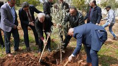 إطلاق مبادرة "شجرة للحياة" في جنين وطوباس