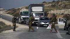 هآرتس: الاحتلال يأمر بجمع تفاصيل 50 فلسطينيا يوميا