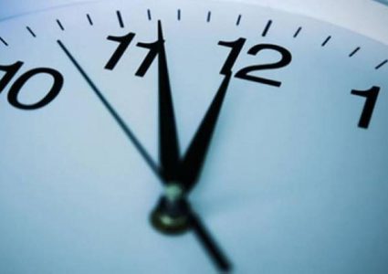 بدء العمل بالتوقيت الصيفي في دولة الاحتلال