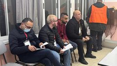 لحظة اغلاق مراكز الاقتراع في المرحلة الثانية من الانتخابات المحلية