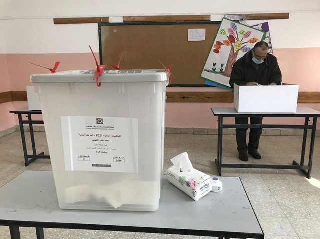 اغلاق مراكز الاقتراع في المرحلة الثانية من الانتخابات المحلية