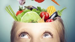 دراسة تحدد قائمة الطعام "الوقائية" لمرض الزهايمر..