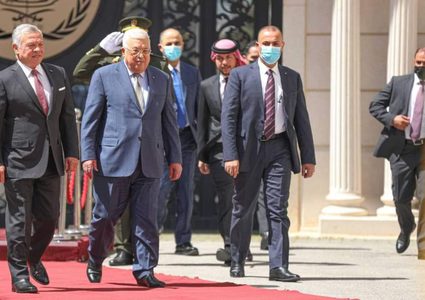 الإعلام الأردني: زيارة الملك لرام الله تأكيد أن الأردن وفلسطين في خندق واحد