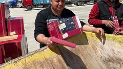 غزة: إتلاف شوكولاتة تحتوي على كحول وإحالة تاجر للنيابة