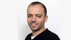 نادي الأسير: المعتقل خليل عواودة يواصل إضرابه منذ قرابة الشهر