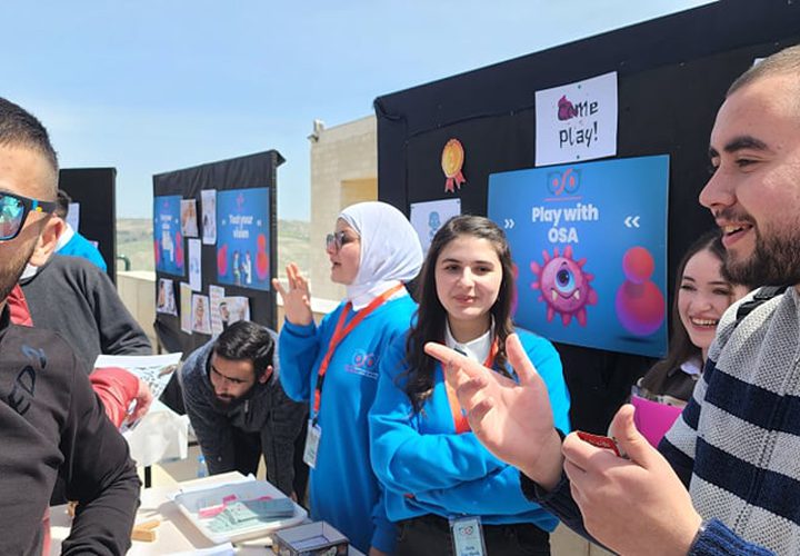 معرض انطلاقة جمعية طلاب البصريات في جامعة النجاح الوطنية OSA، التي تهدف للتعريف بالخدمات التي يقدمها طلبة البصريات وتغيير مفهوم المجتمع حول هذا التخصص