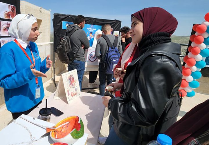 معرض انطلاقة جمعية طلاب البصريات في جامعة النجاح الوطنية OSA، التي تهدف للتعريف بالخدمات التي يقدمها طلبة البصريات وتغيير مفهوم المجتمع حول هذا التخصص