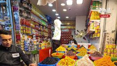 تجهيزات رمضانية من سوق الزاوية في قطاع غزة
تصوير : أسامة الكحلوت