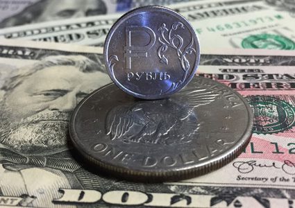 الروبل يصعد والأسهم تقفز بعد المطالبة بدفع الغاز بعملة روسيا