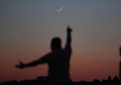 دول عدة تعلن الأحد أول أيام شهر رمضان