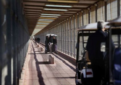 7932 مواطنًا غادروا غزة عبر حاجز بيت حانون الأسبوع الماضي