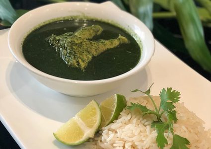 الملوخية سيدة المائدة الفلسطينية في رمضان