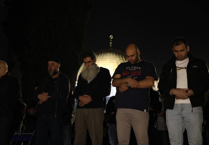 من صلاة عشاء وتراويح اليوم الثاني من رمضان في المسجد الأقصى المبارك