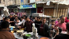 أجواء الأسواق بغزة في شهر رمضان