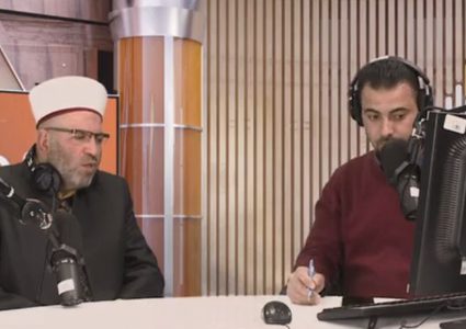 برنامج فتاوى على الهواء مع فضيلة الشيخ أحمد الشوباش