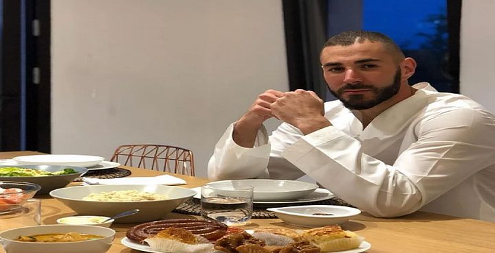 بنزيما: صيام رمضان جزء من ديني ولا يؤثر على تدريباتي