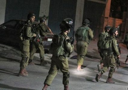 قلقيلية:الاحتلال يُطلق قنابل الغاز قرب مدخل المستشفى الحكومي