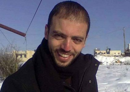 الأسير خليل عواودة يواصل إضرابه عن الطعام لليوم الـ35 على التوالي