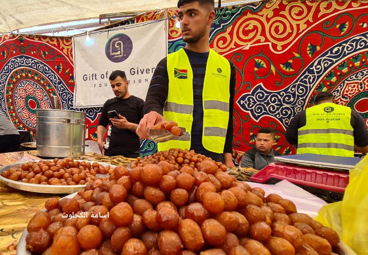 افتتاح سوق خيري في خانيونس