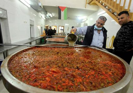 تكية سيدنا ابراهيم في مدينة الخليل مستمرة منذ العام 1279م