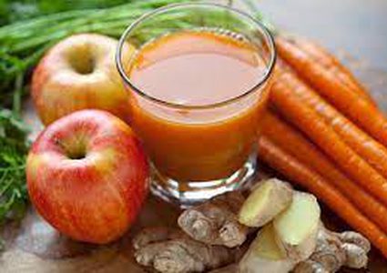 عصير الجزر والتفاح