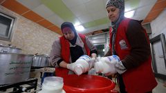 تكية سيدي شيبان لإعداد وجبات إفطار رمضان في رام الله والبيرة