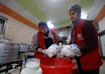 تكية سيدي شيبان لإعداد وجبات إفطار رمضان في رام الله والبيرة