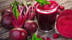 طريقة عمل عصير الشمندر و الرمان