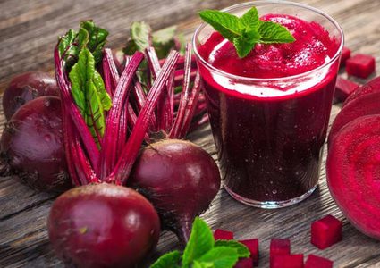 طريقة عمل عصير الشمندر و الرمان