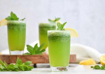 طريقة عمل عصير الليمون و النعنع المنعش