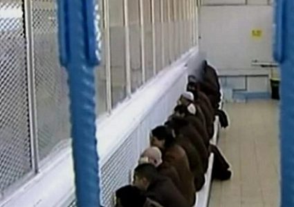 "الأسرى": ثلاثة معتقلين يقبعون في العناية المكثفة وأوضاعهم الصحية غير مستقرة